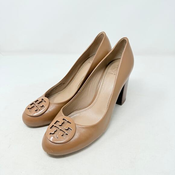 Tory Burch Tan Leather Round Logo Cap Toe Block Heel Pumps Women’s Size 8M - Picture 1 of 11